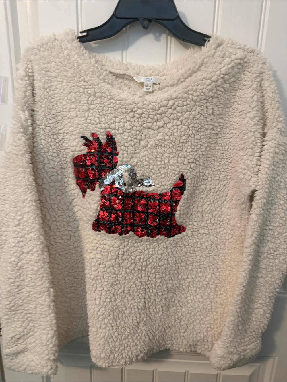 Time and True Cozy Cream Sherpa Sweater with Red Plaid Sequin Scottie size large